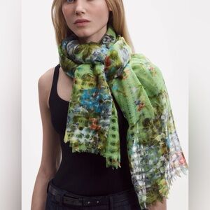 Epice Wool Scarf in Floral Black, Yellow and Pink